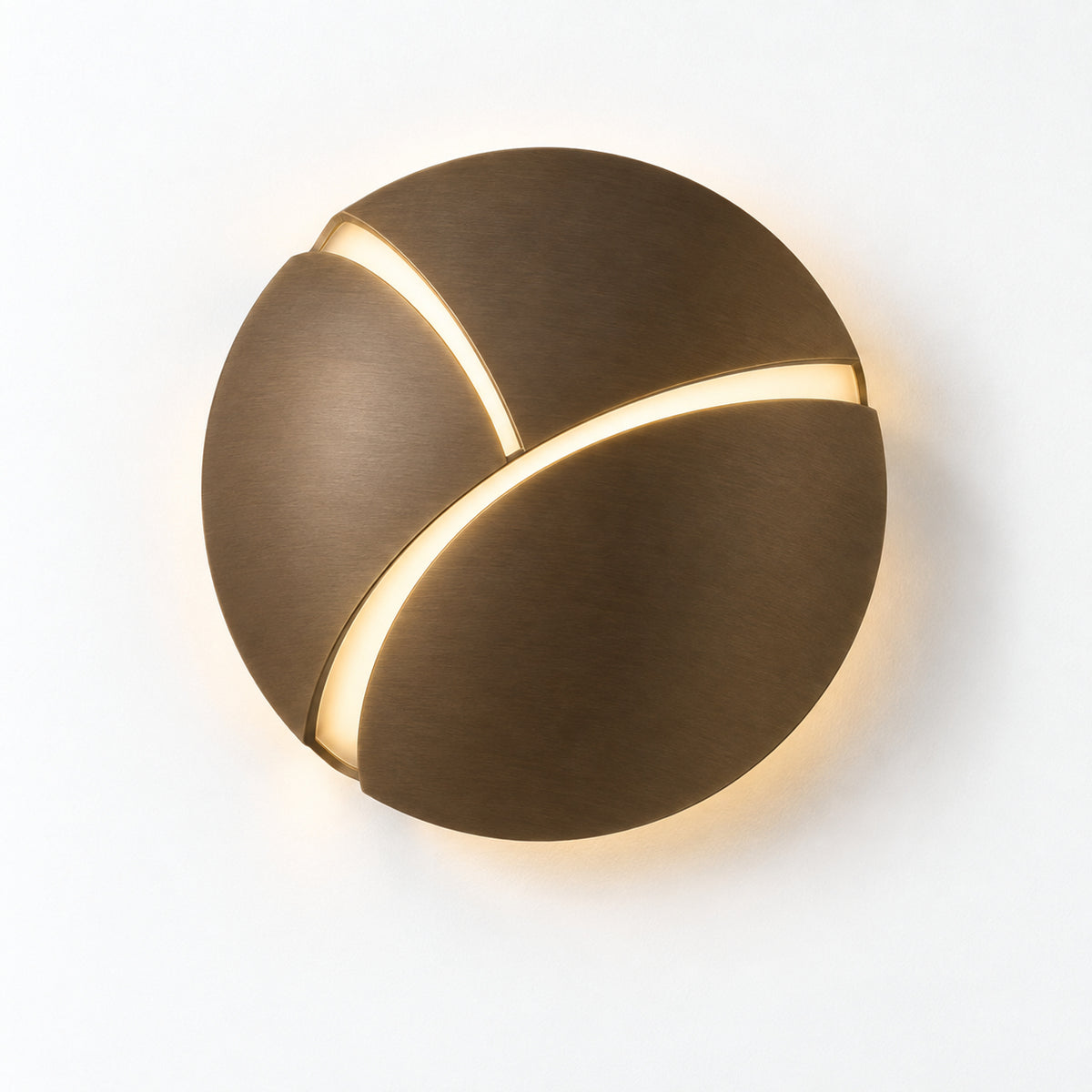 Crossing Orbit Wall Light