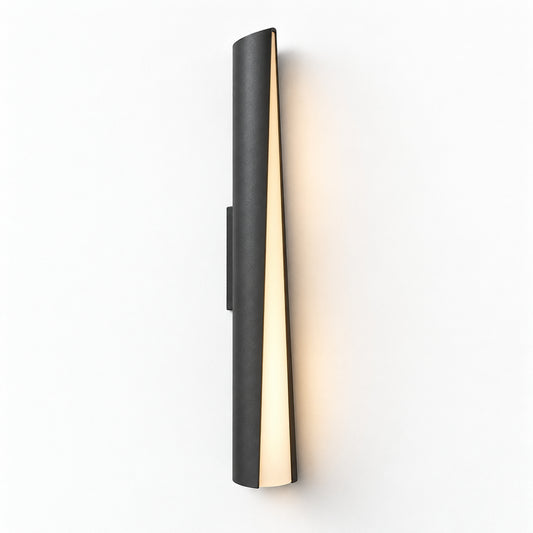 Vertical Eclipse Wall Light
