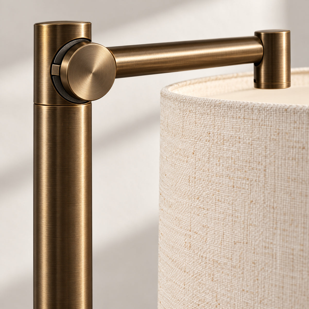 Turnbar Floor Lamp