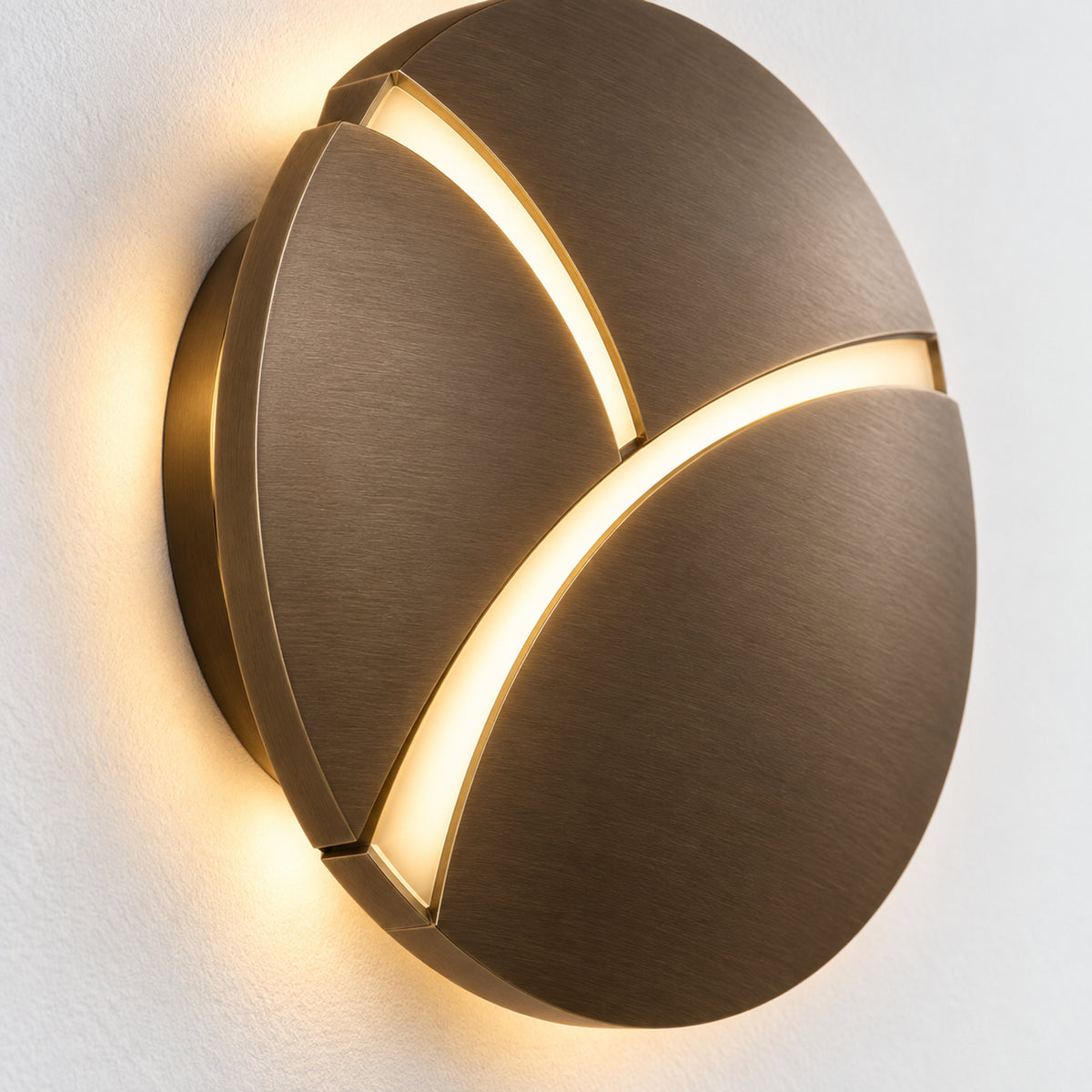 Crossing Orbit Wall Light