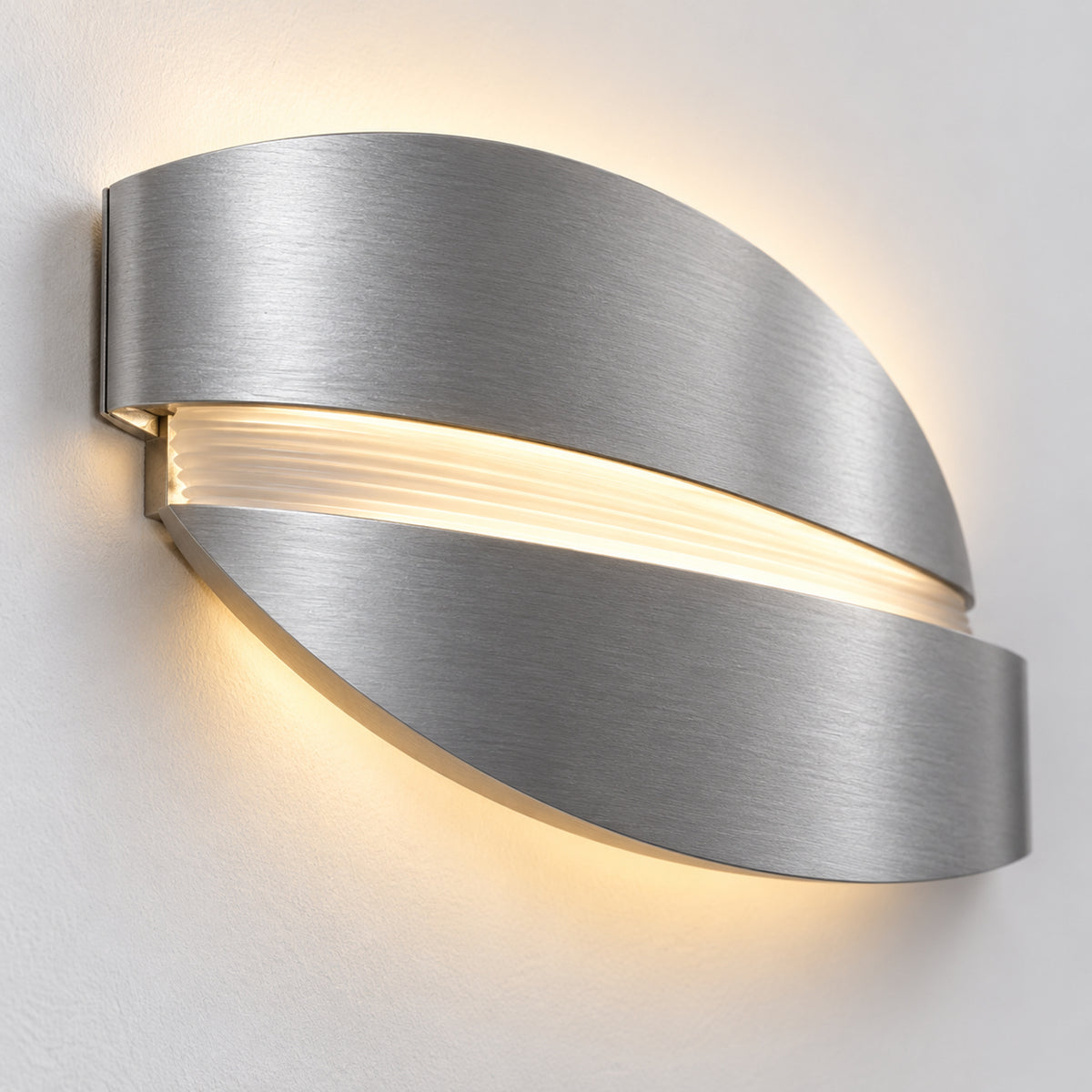 Tide Gate Wall Light