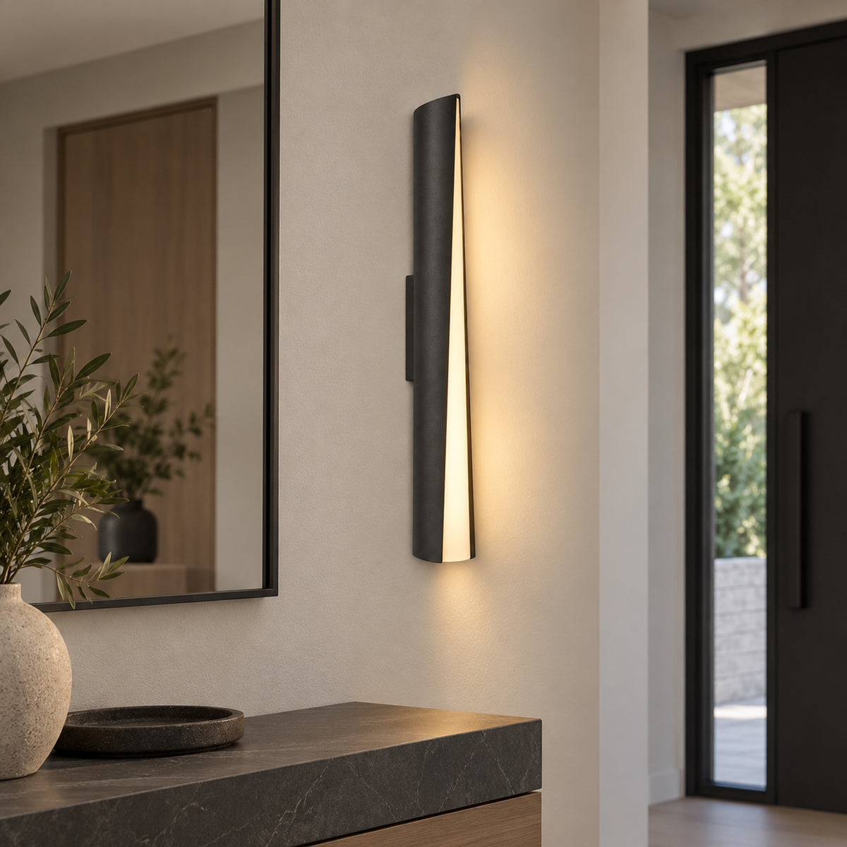 Vertical Eclipse Wall Light